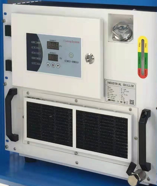 Qilin 1500W El Lazer Kaynak Makinesi Alüminyum Alaşımların Taşınabilir Lazer Kaynağı
